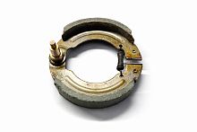 Колодки тормозные переднего тормоза 110 мм D4 1500 Вт